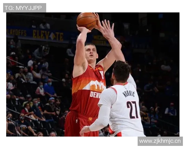 约基奇赛季前14场创历史中锋记录400分150板150助成就辉煌